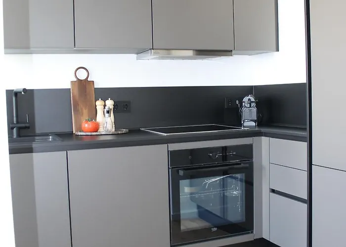 Lejlighed Schoener Wohnen Mit Balkon Im Herzen Der Stadt 4 Personen *